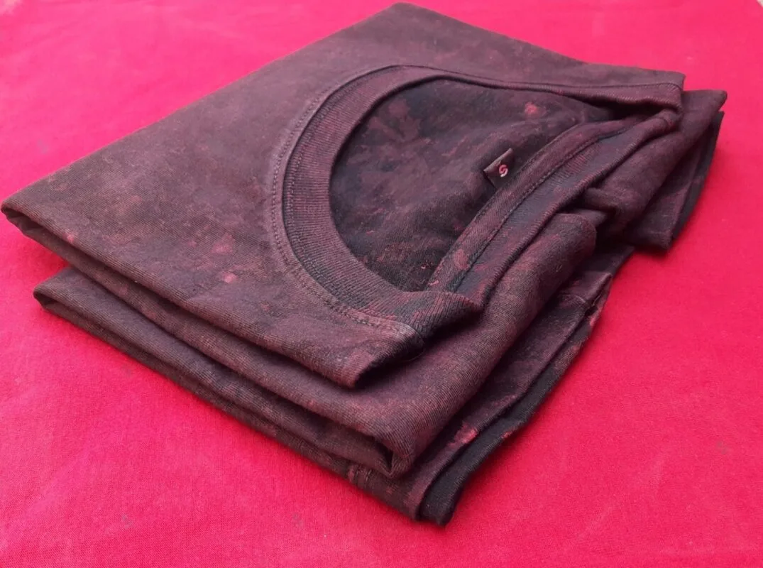 Acid wash dye effect sample on fabric